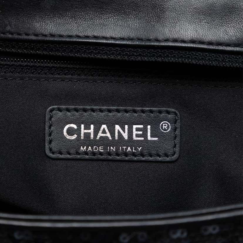 Chanel Jumbo Classic Sequins Single Flap Black Leather Very good condition - Box View