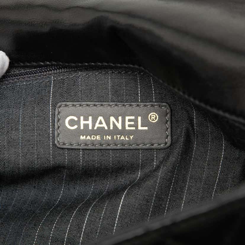 Chanel CC Quilted Lambskin Westminster Flap Black Leather Very good condition - Box View