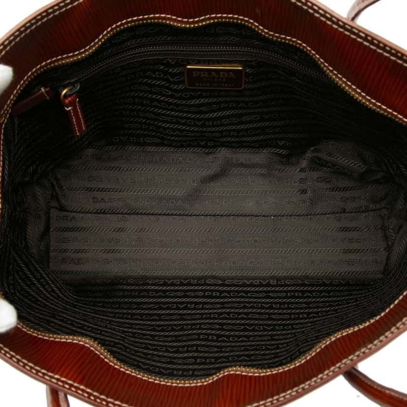 Prada Textured Patent St Grana Paglia Tote Brown Leather Very good condition - Model View