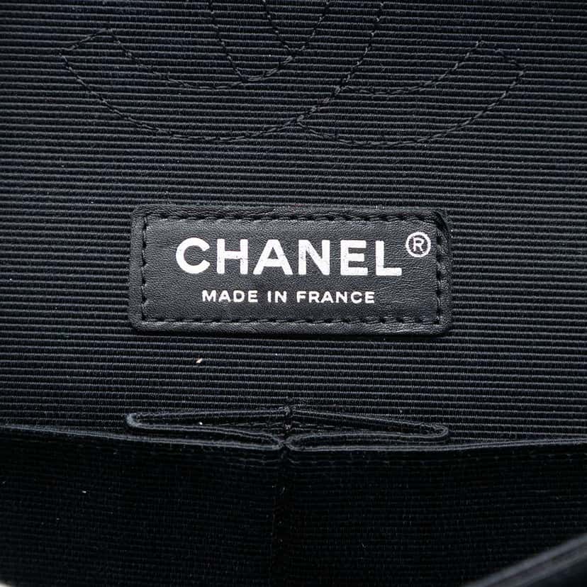 Chanel Medium Classic Ribbon and Tweed Logo Double Flap Black Canvas Very good condition - Box View