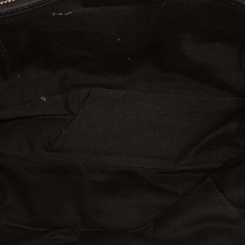 Givenchy Small Studded Calfskin Nightingale Satchel Black Leather Very good condition - Model View