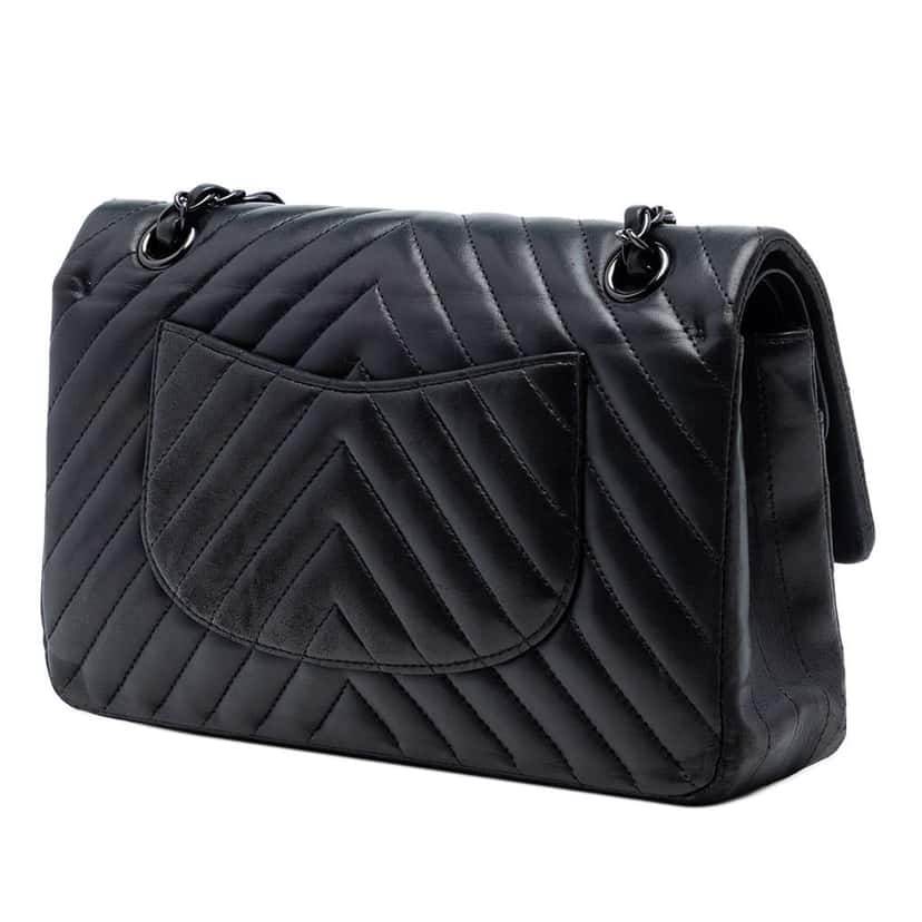 Chanel Medium Classic Chevron Lambskin So Black Double Flap Black Leather Very good condition - Back View