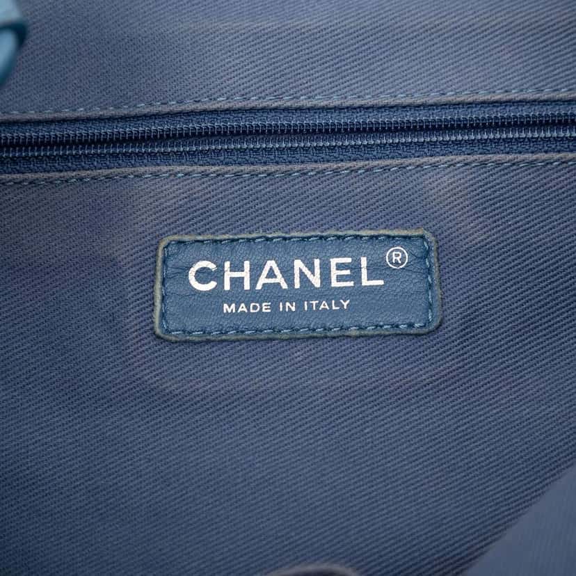 Chanel Perforated Calfskin Up In The Air North South Tote Blue Leather Very good condition - Box View