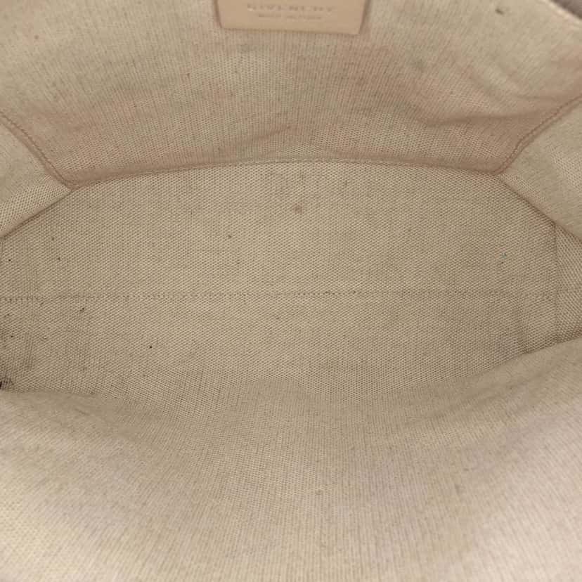 Givenchy Small Leather Voyou Crossbody Beige Leather Very good condition - Model View