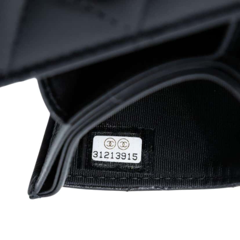 Chanel Quilted Lambskin Camellia Bow Card Holder On Chain Black Leather Very good condition - Box View