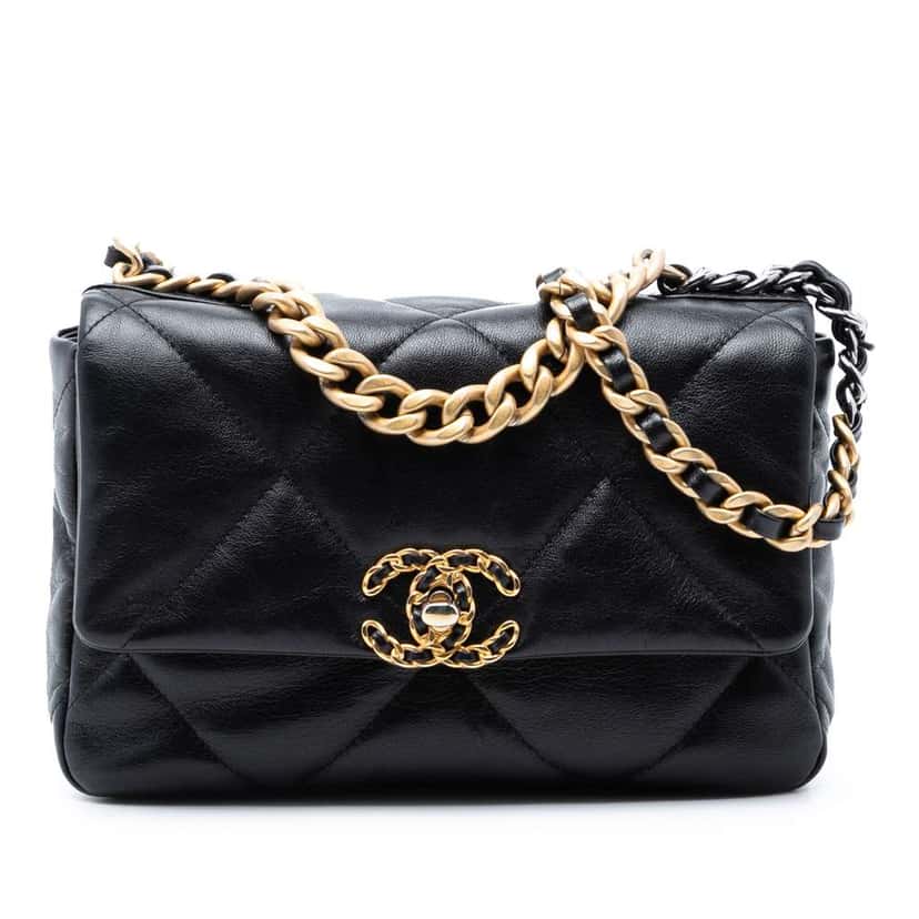 Chanel Medium Lambskin 19 Flap Black Leather Very good condition - Front View