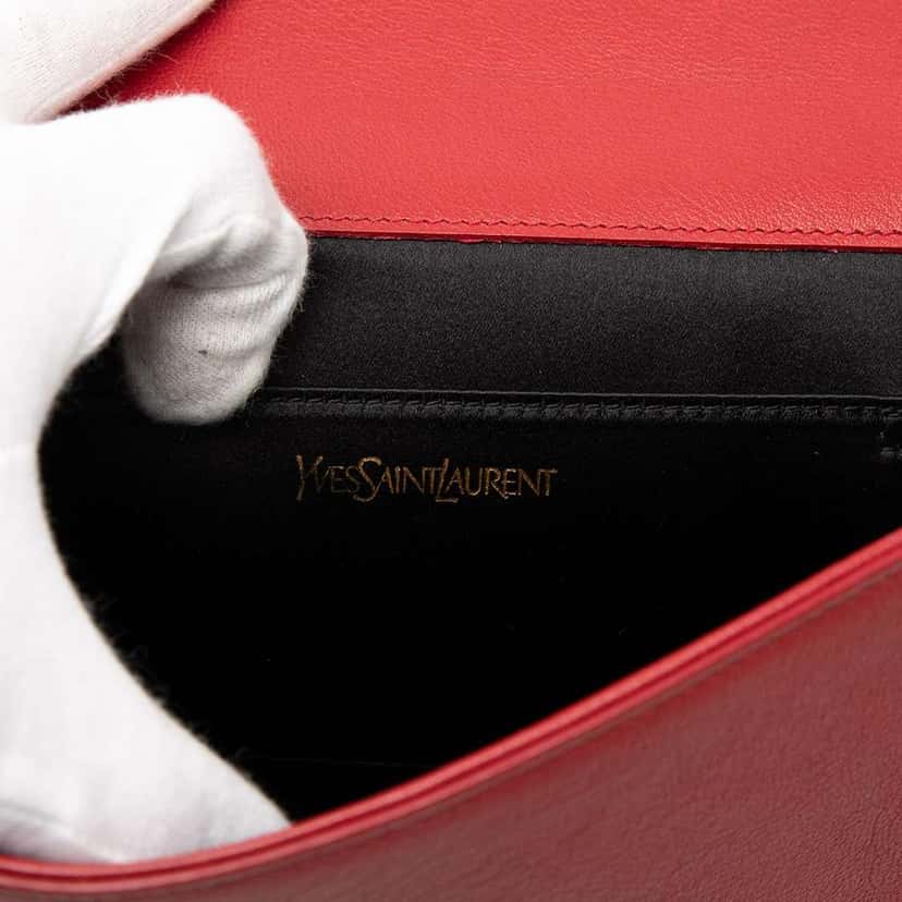 Saint Laurent Large Leather Belle de Jour Clutch Red Leather Very good condition - Box View
