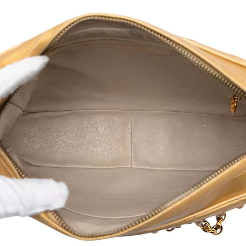 Chanel Metallic Woven Lambskin Chain Camera Bag Gold Leather Very good condition - Model View