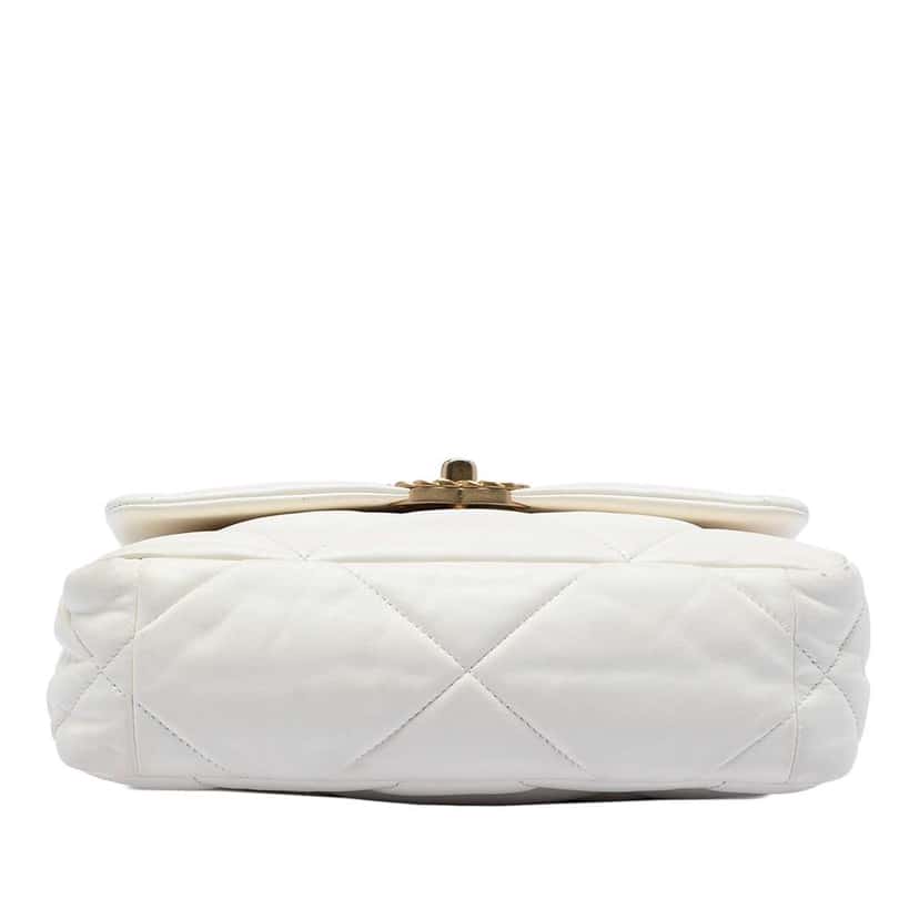 Chanel Medium Lambskin 19 Flap White Leather Very good condition - Inside View