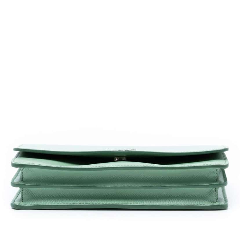 Prada Saffiano Wallet on Strap Green Leather Very good condition - Inside View