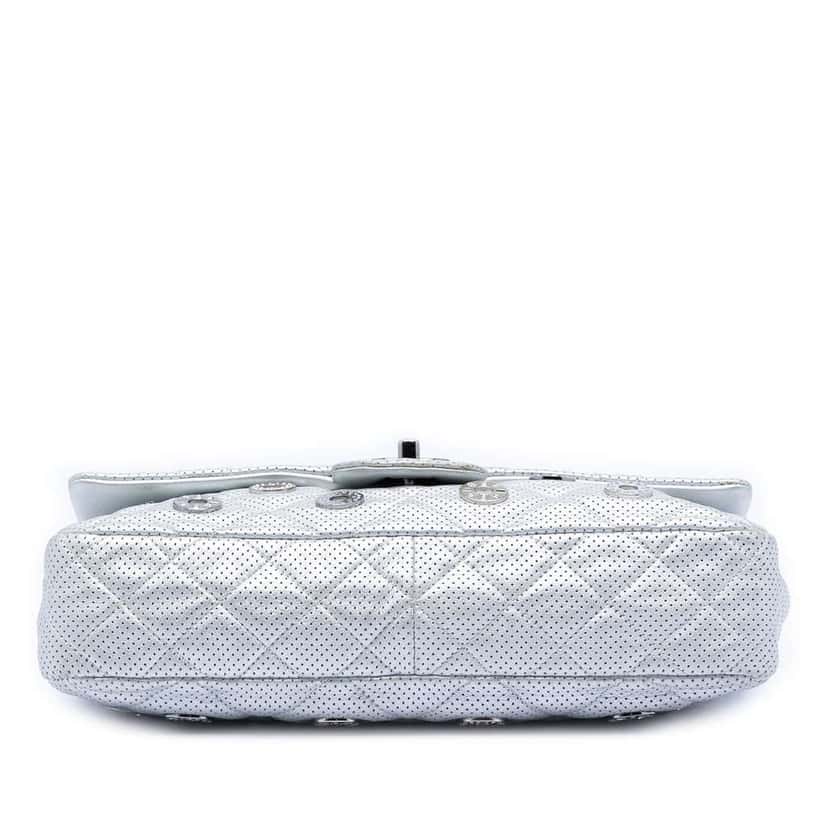 Chanel Paris Dubai Medium Perforated Metallic Lambskin Medals Flap Silver Leather Very good condition - Inside View
