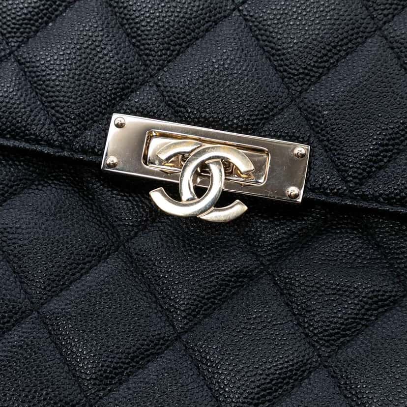 Chanel Medium Quilted Caviar Golden Class O Case Clutch Black Leather Very good condition - Box View