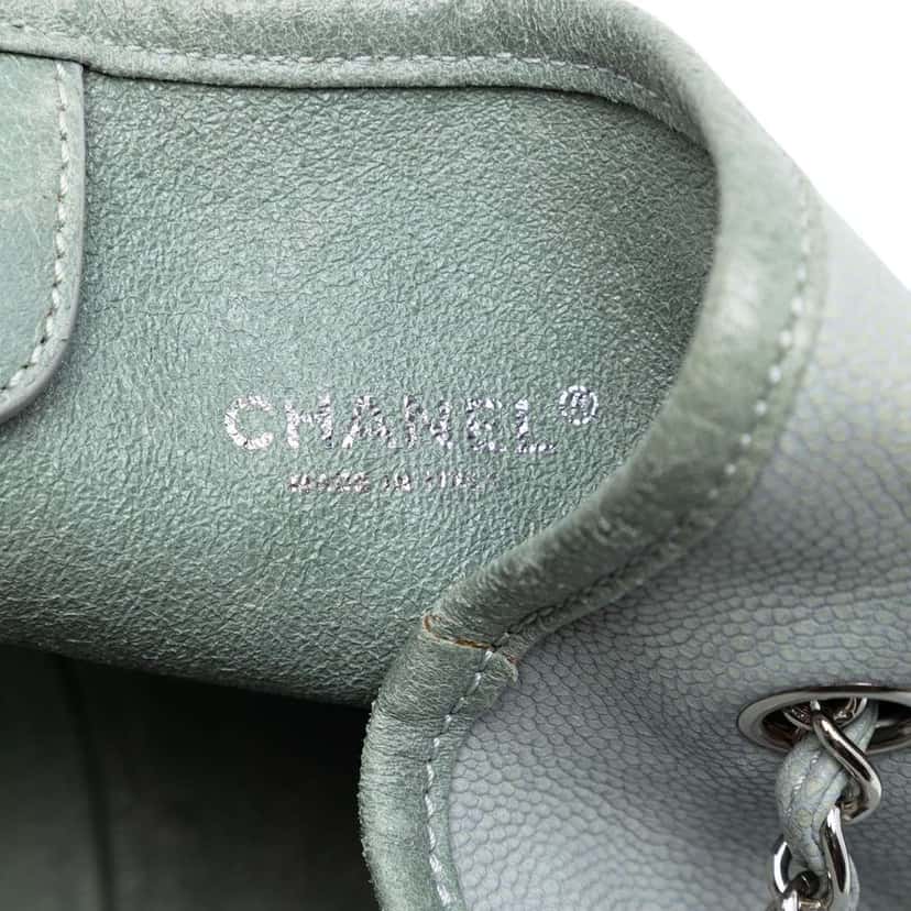 Chanel Grained Nubuck Camellia Patch Shopping Tote Green Leather Very good condition - Box View