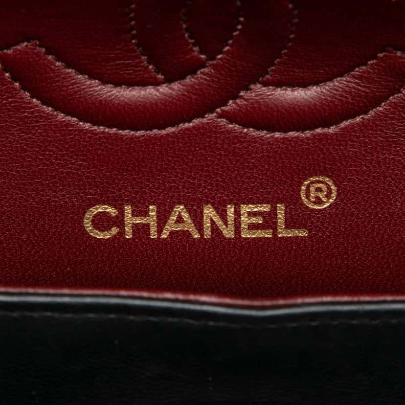 Chanel Small Classic Lambskin Double Flap Black Leather Very good condition - Box View