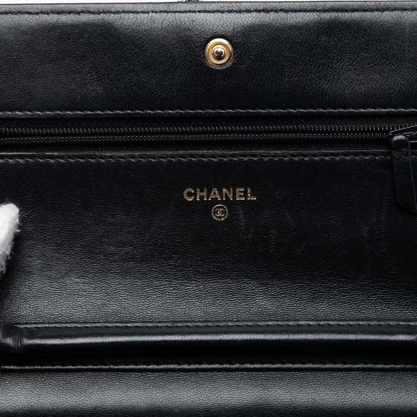 Chanel Quilted Lambskin Boy Wallet On Chain Black Leather Very good condition - Box View