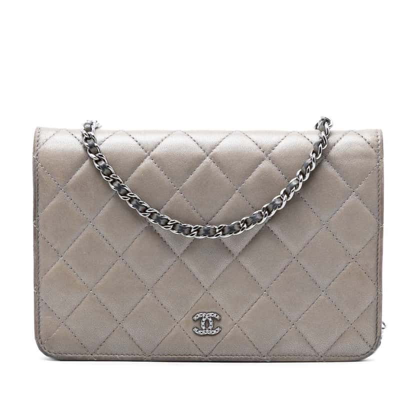 Chanel CC Quilted Lambskin Full Flap Wallet on Chain Brown Leather Very good condition - Front View