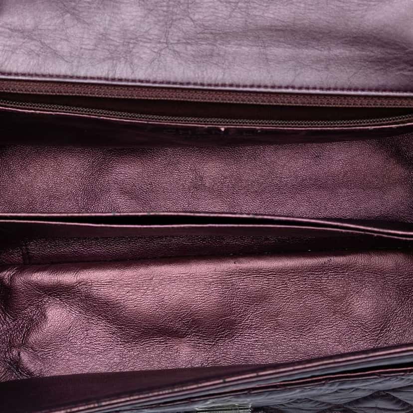 Chanel Quilted Aged Calfskin Reissue 2.55 Double Flap 225 Purple Leather Very good condition - Model View