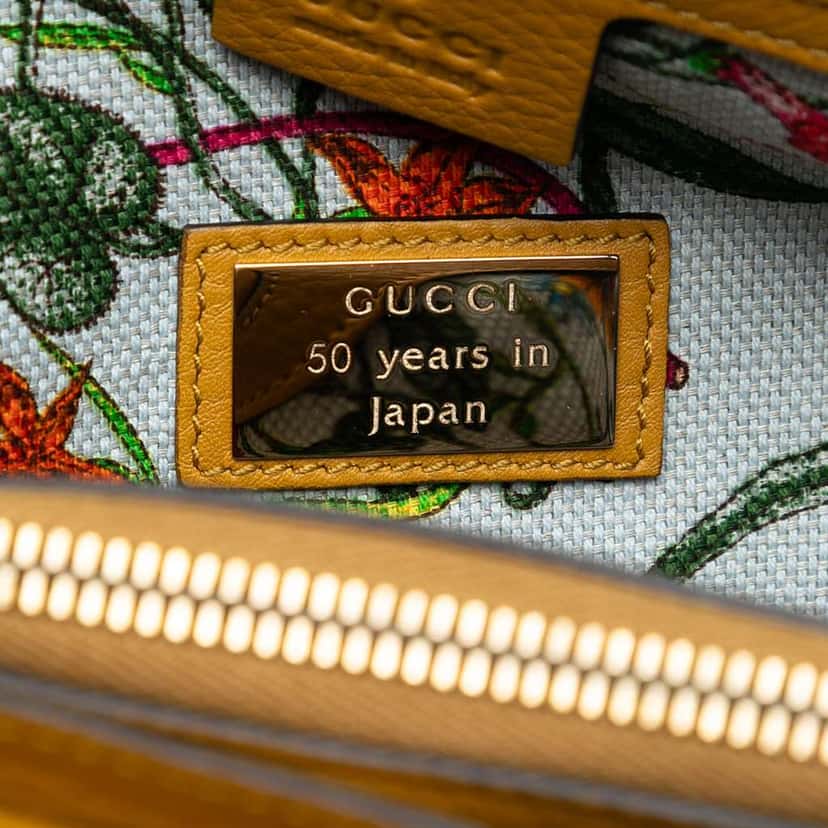 Gucci Medium Calfskin Bamboo Shopper Satchel Yellow Leather Very good condition - Box View