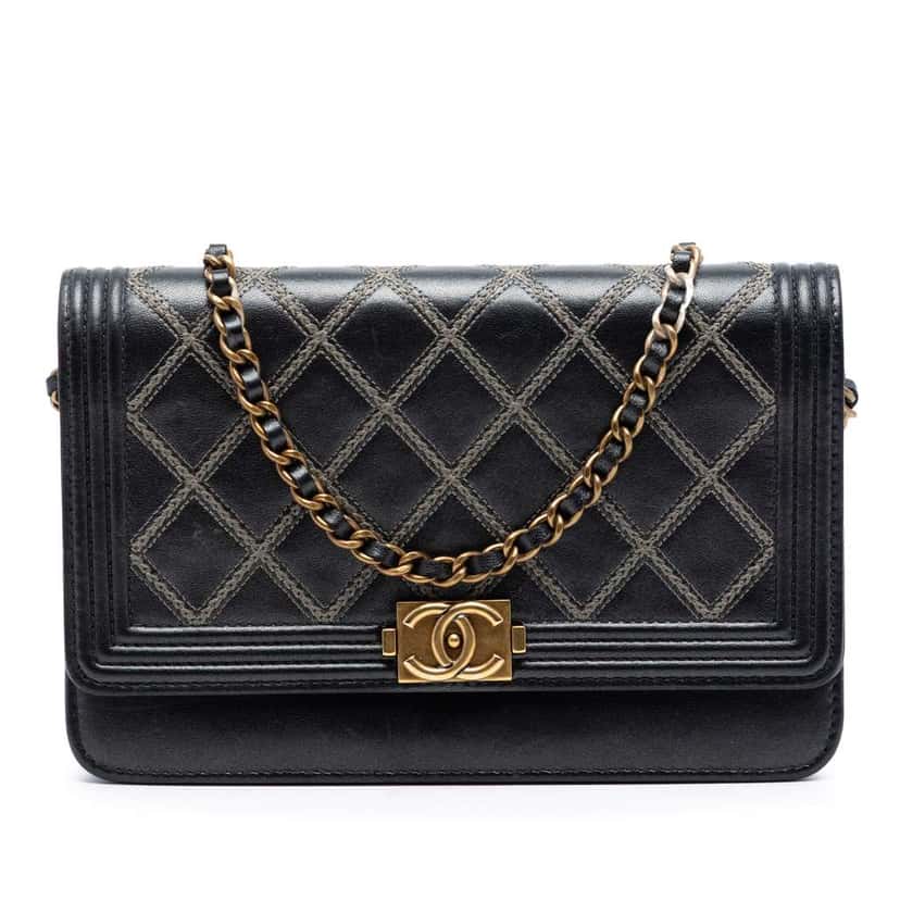 Chanel Quilted Lambskin Double Stitch Boy Wallet On Chain Black Leather Very good condition - Front View