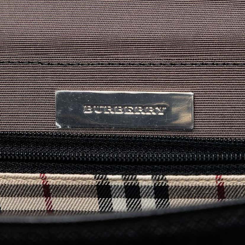 Burberry Leather Shoulder Bag Black Leather Very good condition - Box View