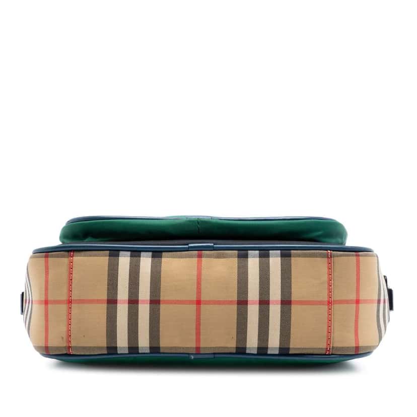 Burberry House Check Trimmed Nylon Paddy Crossbody Green Very good condition - Inside View