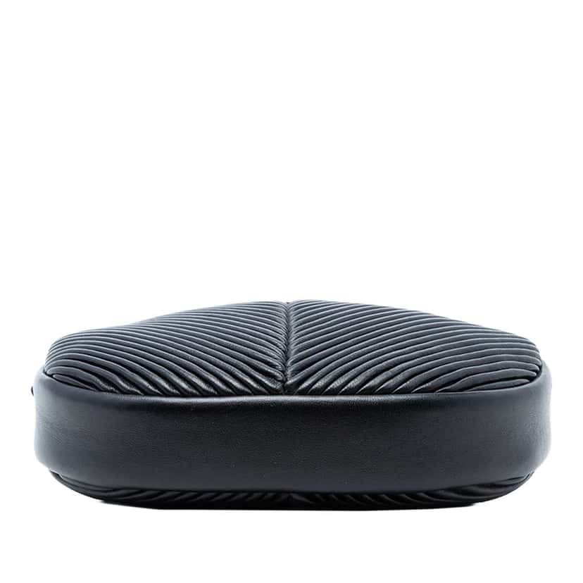 Chanel Chevron Lambskin Pleated Oval Camera Bag Black Leather Very good condition - Inside View