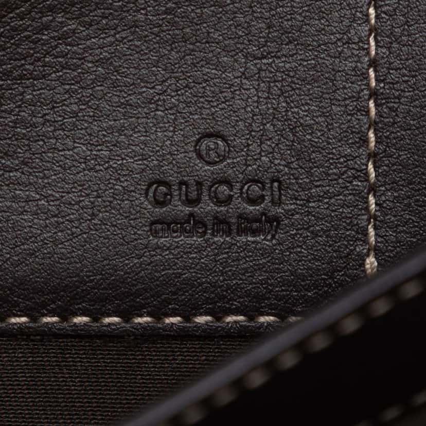 Gucci GG Supreme Clutch Beige Canvas Very good condition - Box View