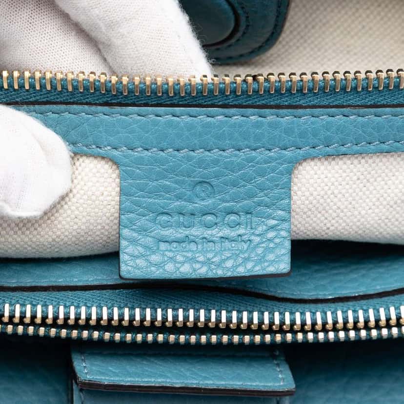 Gucci Medium Calfskin Bamboo Shopper Satchel Blue Leather Very good condition - Box View