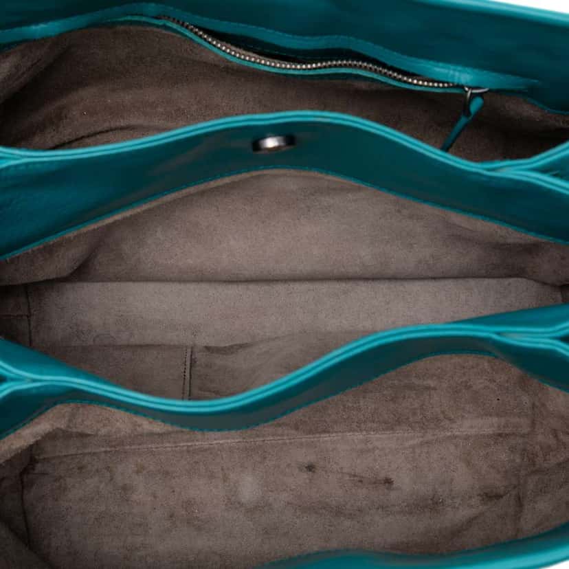 Bottega Veneta Small Nappa Intrecciato Roma Satchel Blue Leather Very good condition - Model View