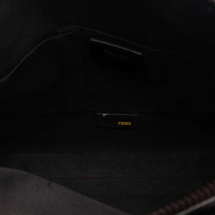 Fendi Zucca Spalmati Crossbody Brown Canvas Very good condition - Model View