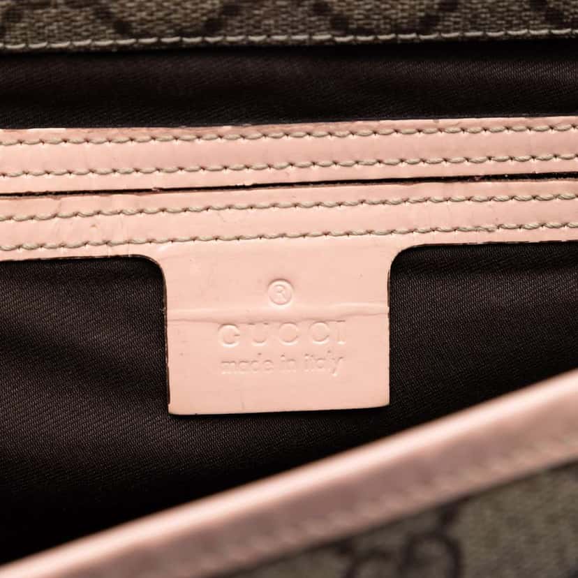 Gucci GG Supreme Crossbody Beige Canvas Very good condition - Box View