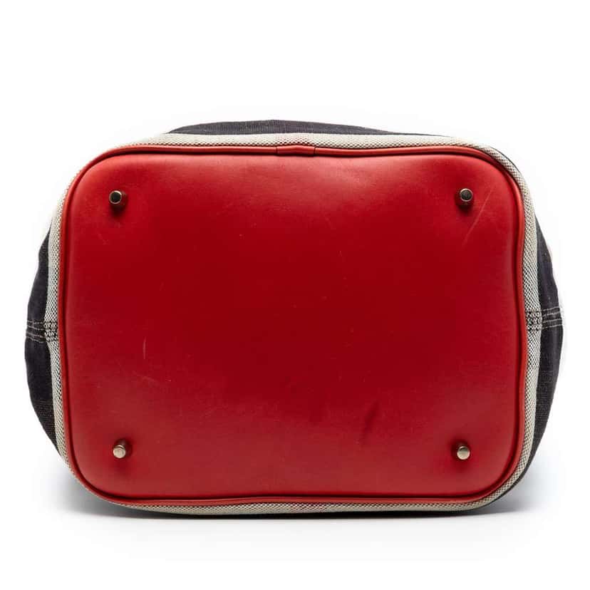 Burberry Medium Mega Check Canvas Ashby Bucket Bag Brown Canvas Very good condition - Inside View