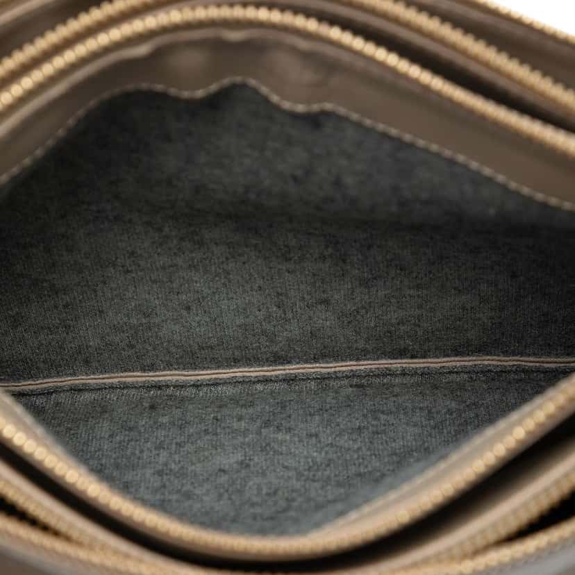 Celine Large Lambskin Trio Crossbody Brown Leather Very good condition - Model View