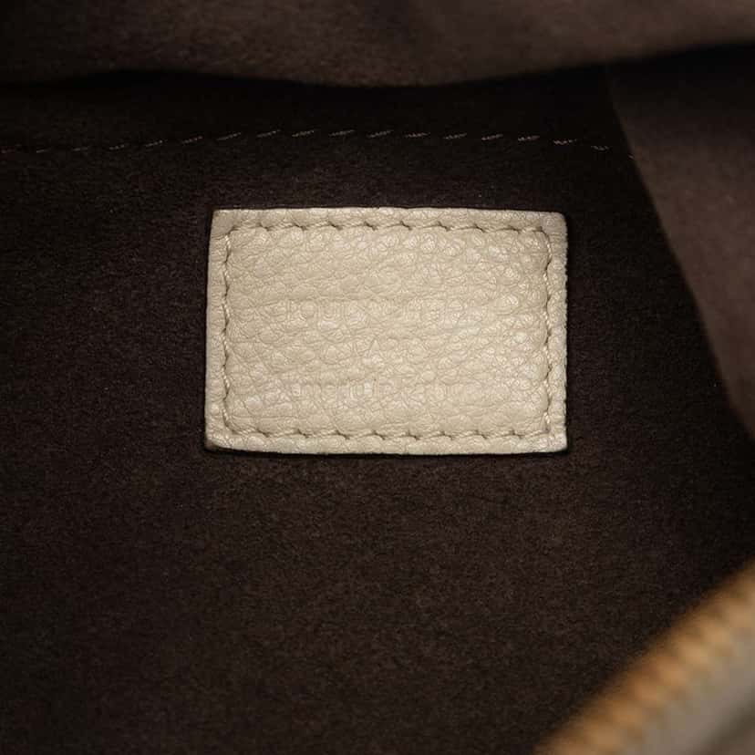 Louis Vuitton Monogram Mahina XS Beige Leather Very good condition - Box View