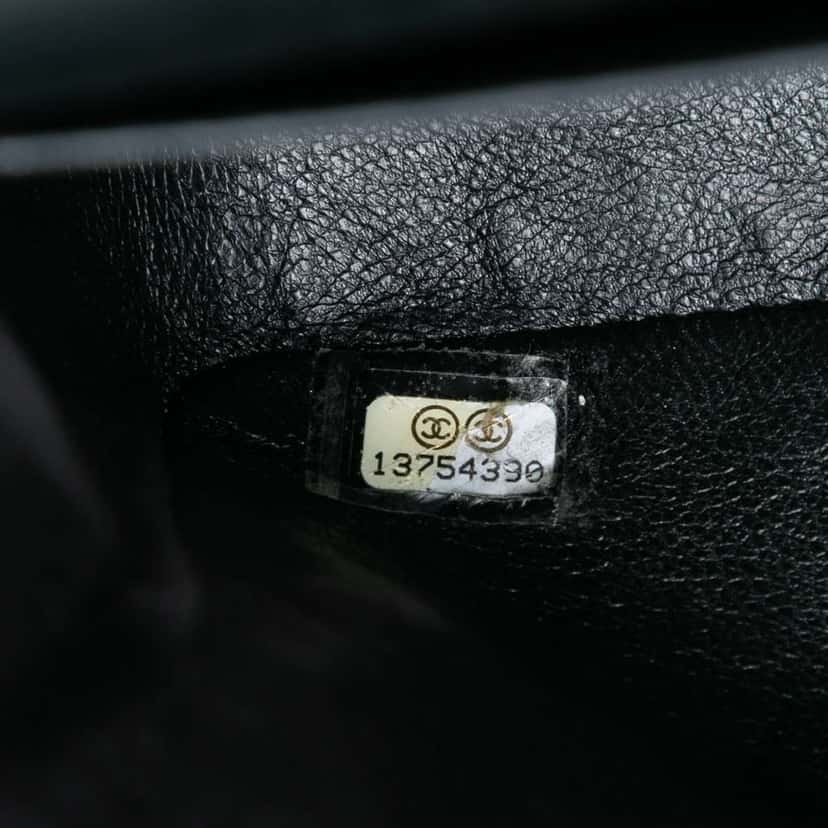 Chanel Medium Classic Patent Double Flap Black Leather Very good condition - Box View