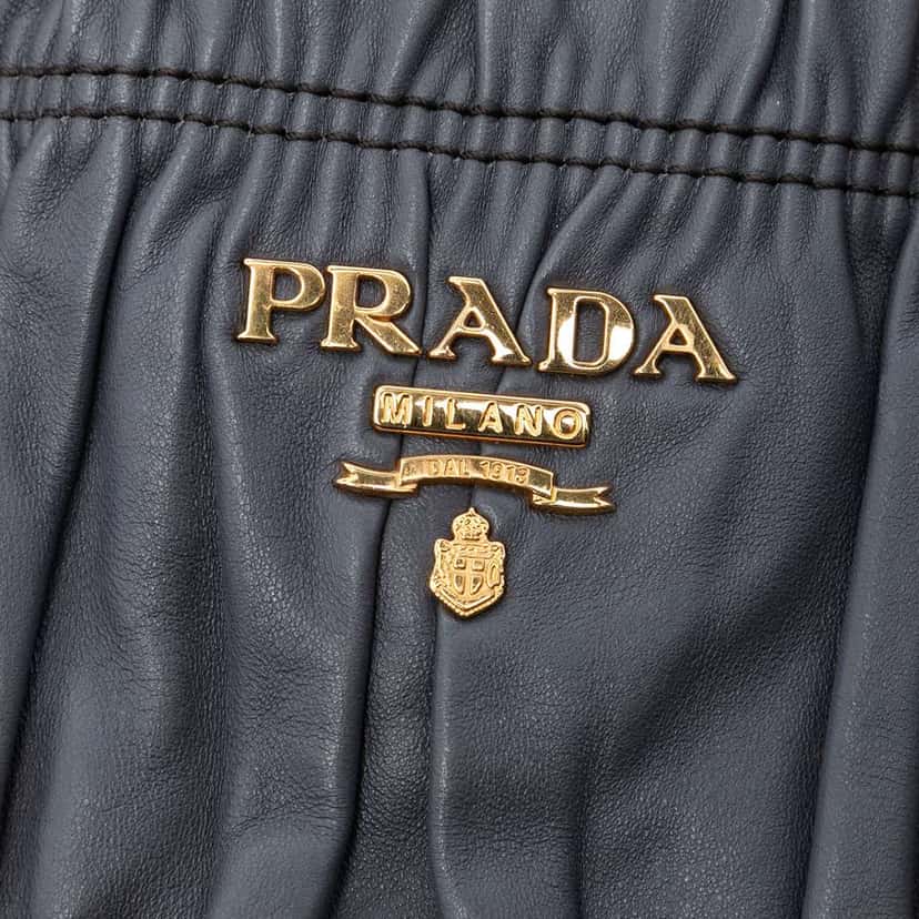 Prada Nappa Gaufre Satchel Grey Leather Very good condition - Box View