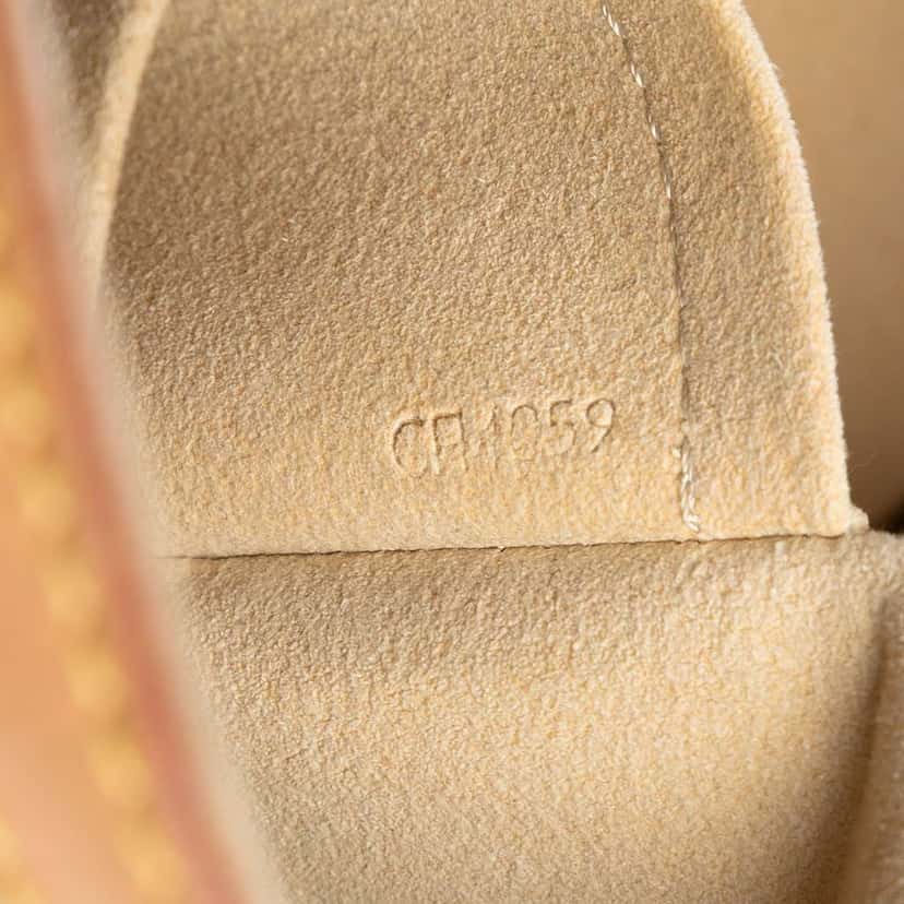 Louis Vuitton Damier Azur Hampstead MM White Very good condition - Box View