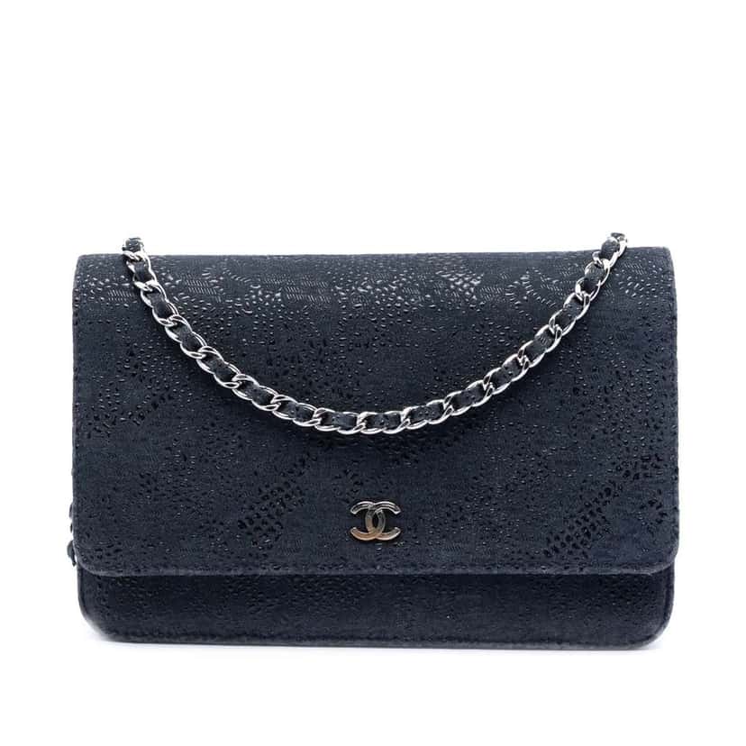 Chanel CC Lace Overlay Goatskin Wallet On Chain Blue Leather Very good condition - Front View