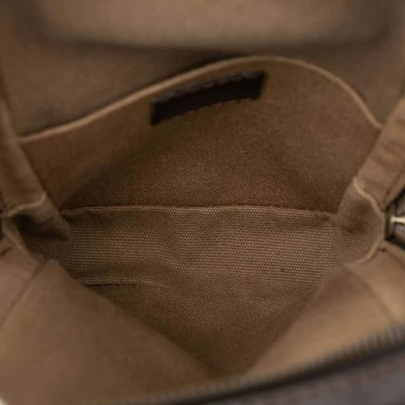 Louis Vuitton Utah Sioux Brown Leather Very good condition - Model View