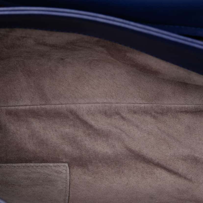 Bottega Veneta Medium Nappa Intrecciato Olimpia Shoulder Bag Blue Leather Very good condition - Model View