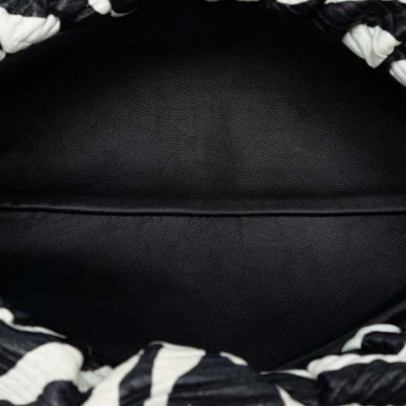 Bottega Veneta Textured Nappa Zebra Print Chain Pouch Black Leather Very good condition - Model View