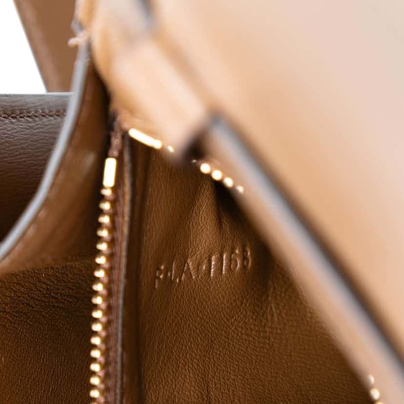 Celine Small Calfskin Classic Box Brown Leather Very good condition - Box View