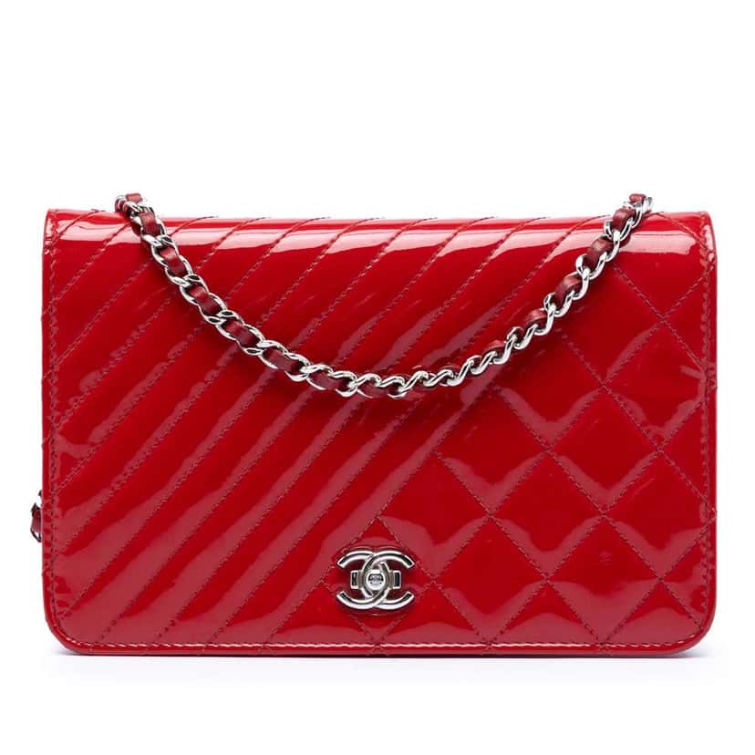 Chanel CC Quilted Patent Coco Boy Wallet On Chain Red Leather Very good condition - Front View