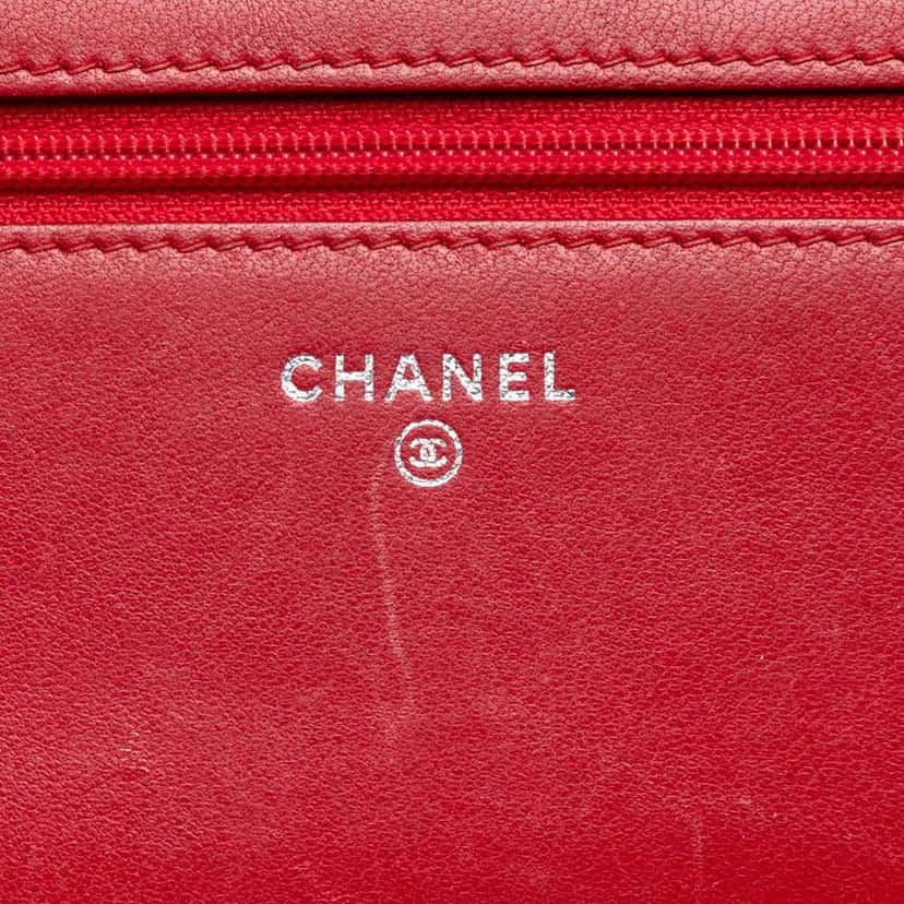 Chanel CC Quilted Patent Coco Boy Wallet On Chain Red Leather Very good condition - Box View