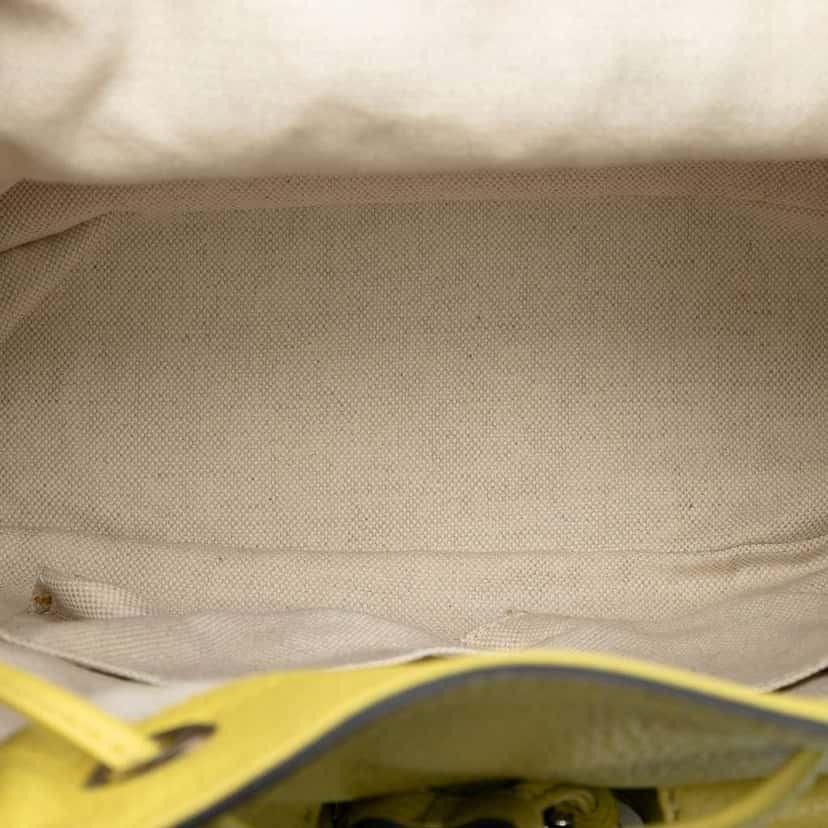 Gucci Leather Bamboo Tassel Backpack Yellow Leather Very good condition - Model View