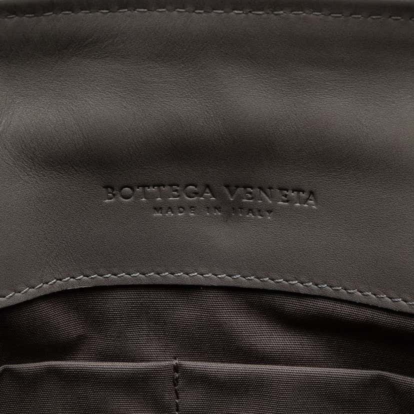 Bottega Veneta Nappa Intrecciato Clutch Grey Leather Very good condition - Box View