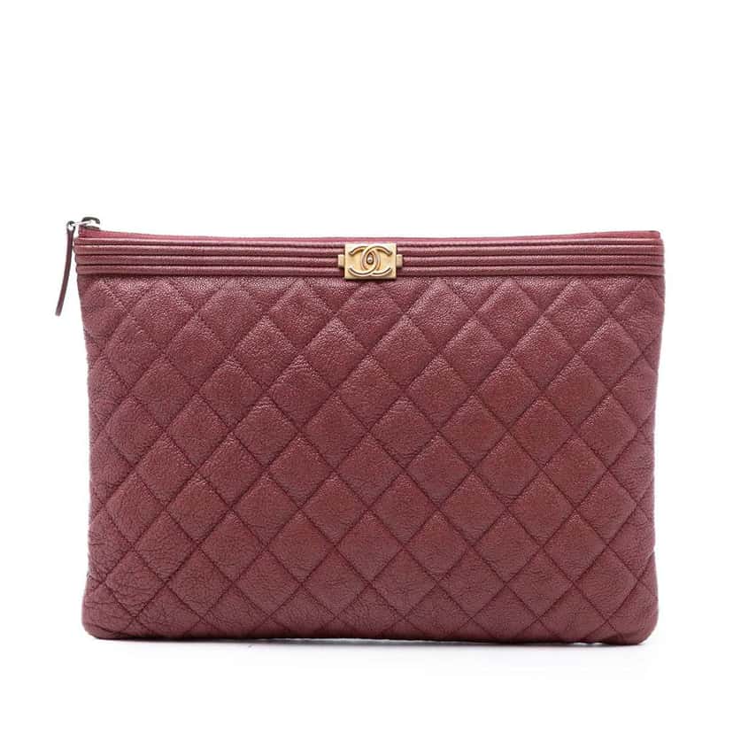 Chanel Medium Quilted Caviar Boy O Case Clutch Red Leather Very good condition - Front View
