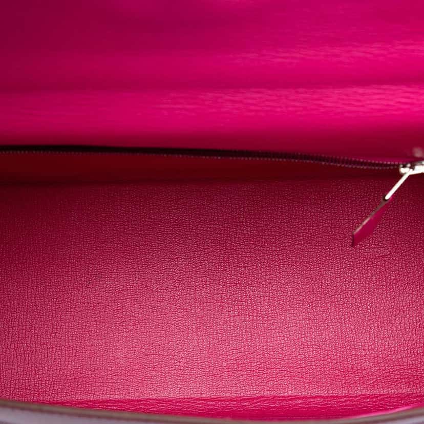 Hermès Tadelakt Verso Kelly II Retourne 35 Red Leather Very good condition - Model View