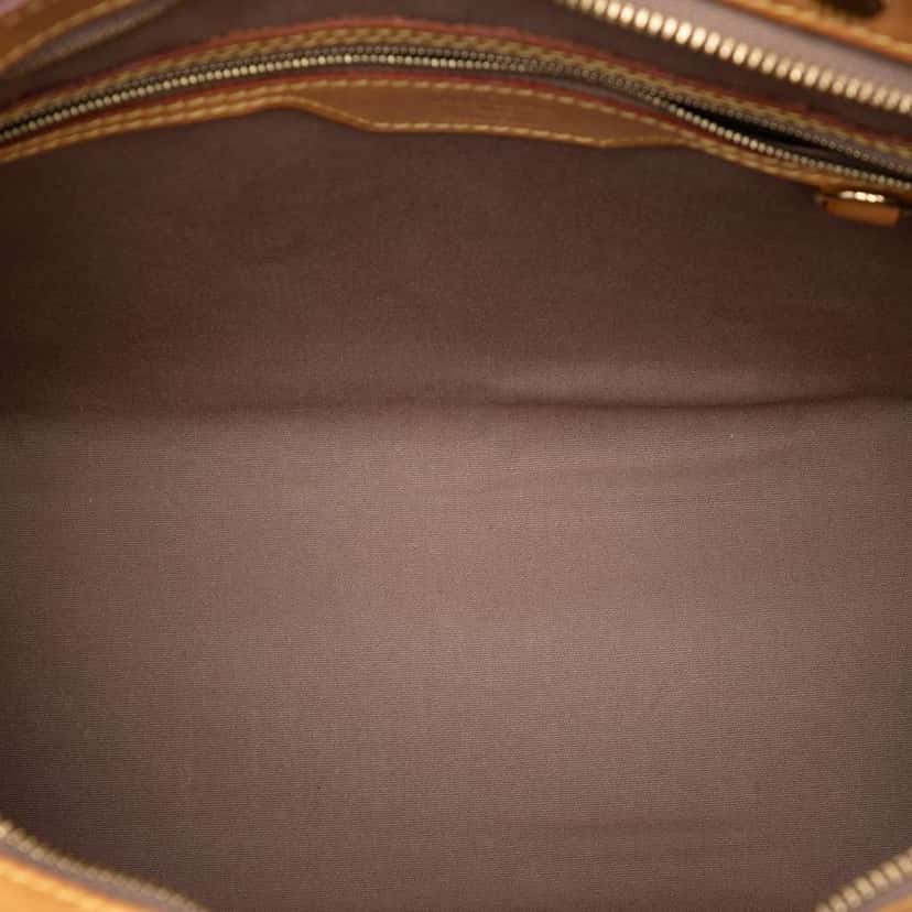 Louis Vuitton Monogram Vernis Brea MM Gold Leather Very good condition - Model View