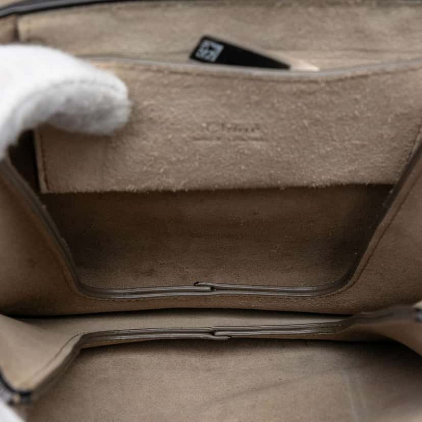 Chloé Mini Calfskin and Suede Faye Bracelet Bag Brown Leather Very good condition - Model View